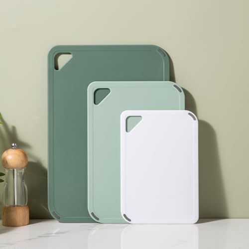 THETCHRY Plastic Cutting Board Set of 3-Cutting Boards for Kitchen BPA Free, Large-Small Chopping Boards Non-Slip for Cooking Camping Dishwasher Safe, Reversible, with Grip Handle, 15"×10"×0.25" Green