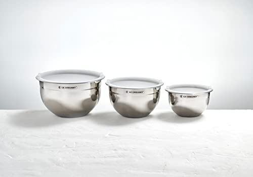 Le Creuset Set of 3 Nested Mixing Bowls w/Nonslip Silicone Base & Plastic Air Tight Lids
