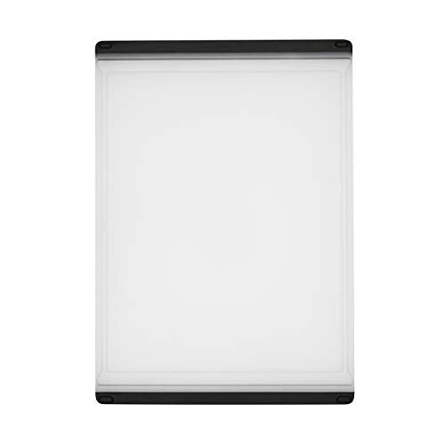 OXO Good Grips 2-Piece Cutting Board Set, Cutting Boards for Kitchen Prep, Non-Porous Double-Sided Design, Dishwasher-Safe, Durable Kitchen Essentials