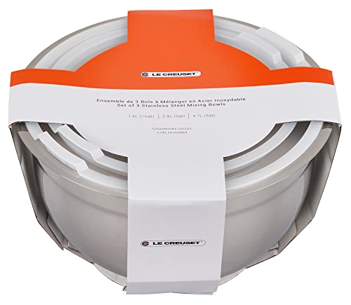 Le Creuset Set of 3 Nested Mixing Bowls w/Nonslip Silicone Base & Plastic Air Tight Lids