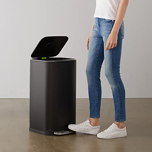 Amazon Basics Rectangular Metal Trash Can With Soft-Close Foot Pedal, Fingerprint Resistant, Removable Inner Bucket, 32 liter/8.5 gallon, Black, 14"L x 14"W x 25.3"H
