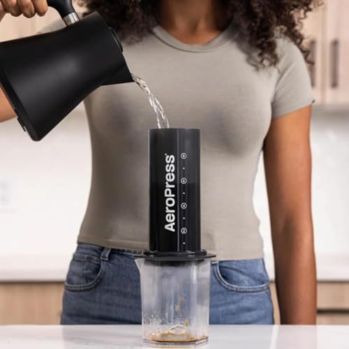 AeroPress Coffee Maker Carafe, 20 oz (600 ml) Capacity, Shatterproof Pour Over Coffee Carafe, Ideal for Original, Clear, and XL Presses, Compact and Travel-Friendly Design, Made in USA