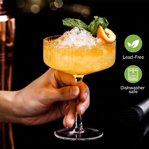 Qipecedm 4 Pcs Ribbed Coupe Glasses, 10 oz Vintage Coupe Glass Set, Unique Martini Glass, Classic Cocktail Galssware, Bar Drinking Glasses Set Pefect for Cocktail, Wine, Champagne & Gift