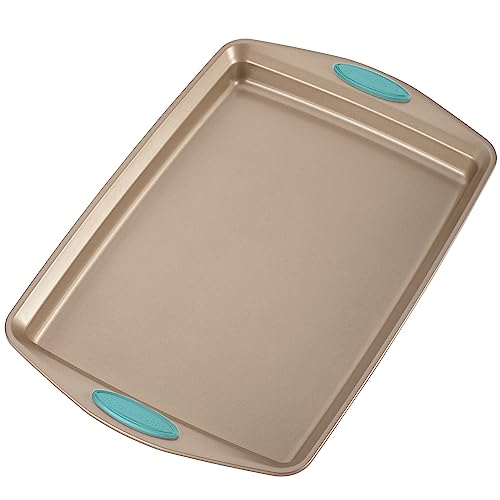 Rachael Ray 47578 Cucina Nonstick Bakeware Set with Grips Includes Nonstick Bread Pan, Baking Sheet, Cookie Sheet, Baking Pans, Cake Pan and Muffin Pan - 10 Piece, Latte Brown with Agave Blue Grips