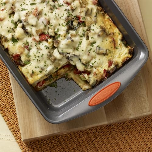 Rachael Ray Yum-o! Nonstick Bakeware Oven Lovin' Rectangle Cake Pan, 9-Inch by 13-Inch, Gray with Orange Handles