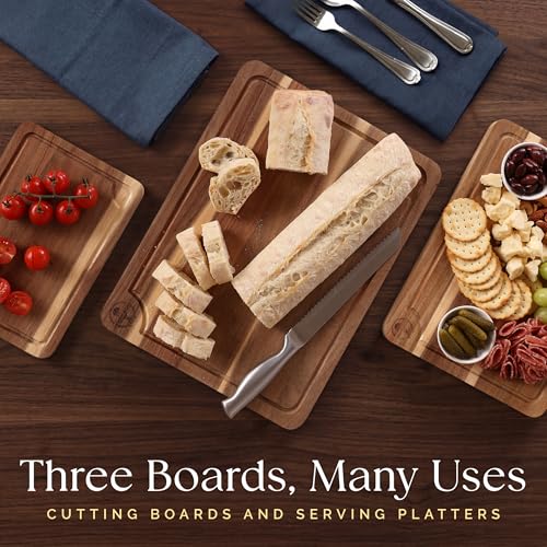 Pre-Oiled, Non Toxic 3-Piece Acacia Cutting Board Set with Stand, FSC Certified Wooden Chopping Boards, Includes 3.4 fl oz Chopping Board Oil, 3 Wood Carving Boards for Home, BBQ Kitchen, Deer & Oak