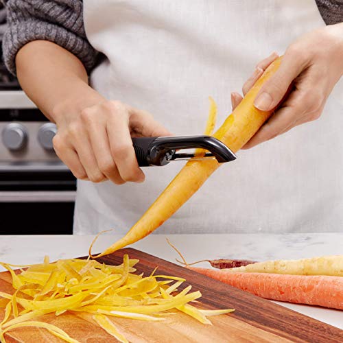OXO Good Grips Swivel Vegetable Peeler with Soft Comfortable Handle - Black