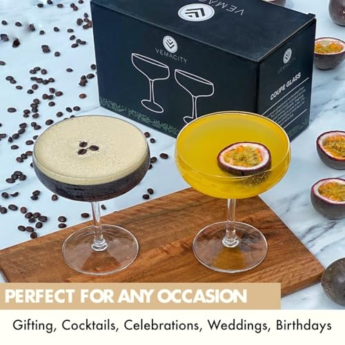 VEMACITY - Elegant Handblown Coupe Cocktail Glasses Set of 2 (10oz) - Crystal Espresso Martini Glasses, Champagne Saucers - Vintage Glassware | Wedding Gift | Ideal for Martinis and Margaritas
