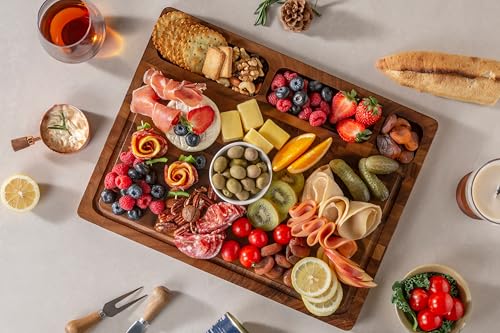 THETCHRY Walnut Wood Cutting Boards for Kitchen, End Grain Chopping Board Double Sided, Large Cutting Board with Handle, Charcuterie Butcher Block for Meal Prep & Serving with Gift Box, 17"×13"×1"