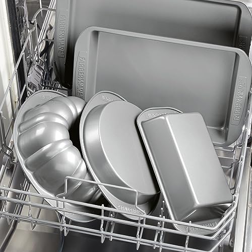 Farberware Nonstick Bakeware 9x9 Baking Pan, Square Cake Pan, Gray