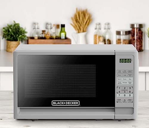 BLACK+DECKER Compact Countertop Microwave Oven 0.7 Cu. Ft. 700-Watts with LED Lighting, Child Lock, White - My Kitchen Products