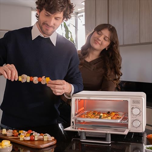 BLACK+DECKER Crisp N Bake™ PRO 4-Slice Digital Air Fry Toaster Oven, 5 Cooking Functions, Convection Countertop Oven, Fits 10” Pizza or 9” Cake Pan, 30-Minute Timer + Stay On, Stainless Steel Accents - My Kitchen Products