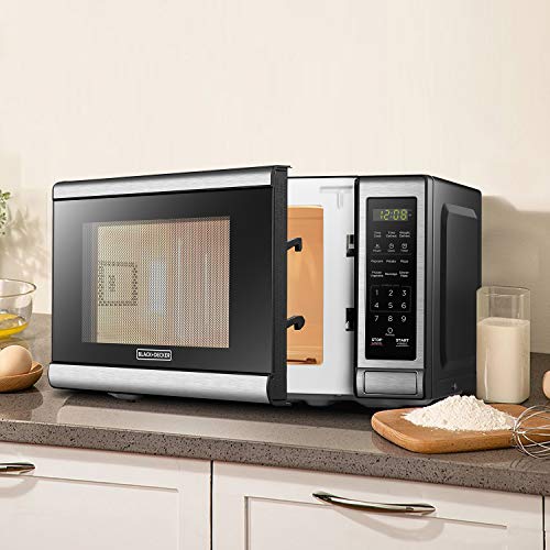 BLACK+DECKER EM720CB7 Digital Microwave Oven with Turntable Push-Button Door, Child Safety Lock, 700W, Stainless Steel, 0.7 Cu.ft - My Kitchen Products