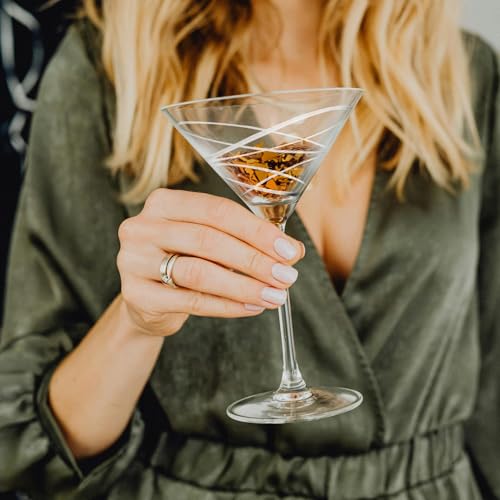 Gnimihz Etched Martini Glasses Set of 4-9 oz, Handmade Premium Crystal Cocktail Glasses, Martini, Cosmopolitan, Manhattan, Gimlet, Pisco Sour, Christmas Gifts for Men Women, Etched - My Kitchen Products