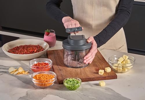 Zyliss Easy Pull Food Chopper and Manual Food Processor - Hand-Held Slicer & Dicer for Fruits & Vegetables - Easy Pull Manual Food Chopper - Cooking Gadgets & Kitchen Essentials - Easy Pull 3.0 - My Kitchen Products